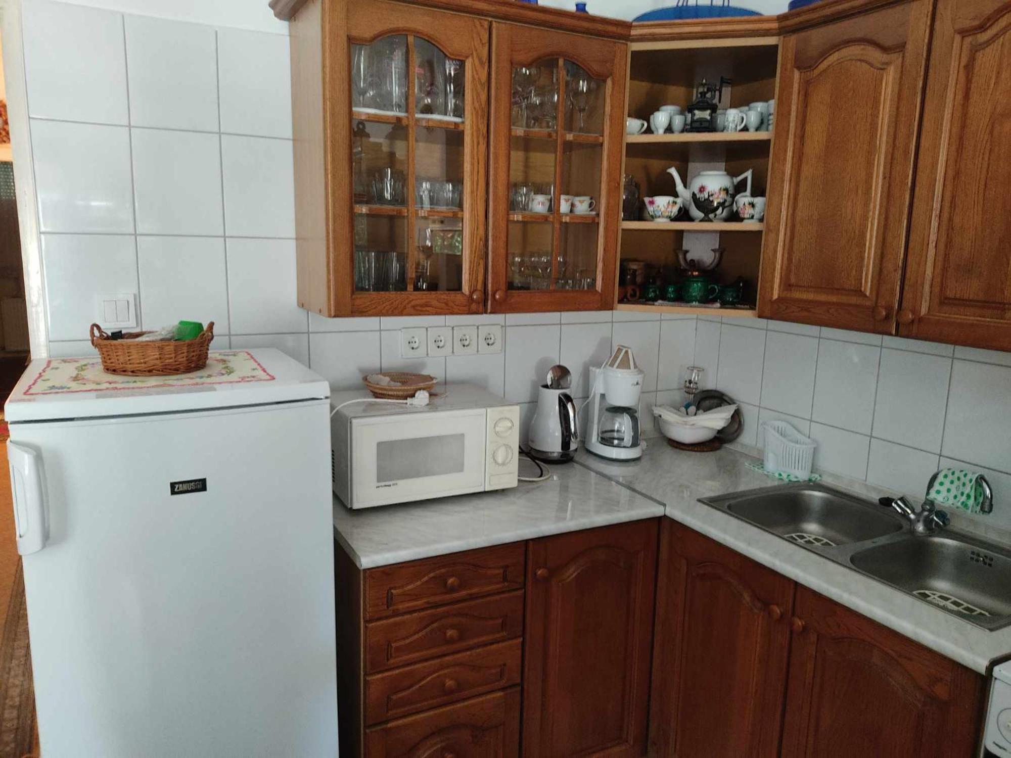 Villa Pipacs Haz Balatonlelle Esterno foto